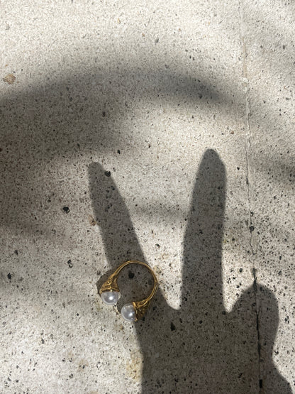 GOLDEN AURA